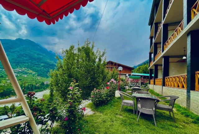 Kartik mountain View Cottage